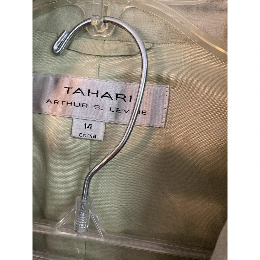 Tahari Arthur S. Levine brand tahari
